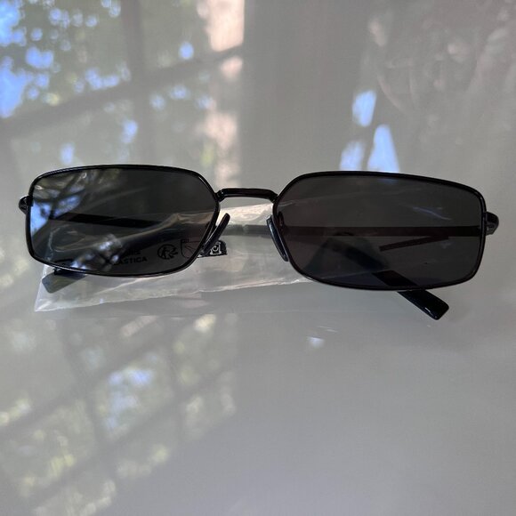 Prada PRA60S 1AB5S0 BRAND NEW Sunglasses Black Dark Grey Rectangle Unisex - Picture 1 of 4